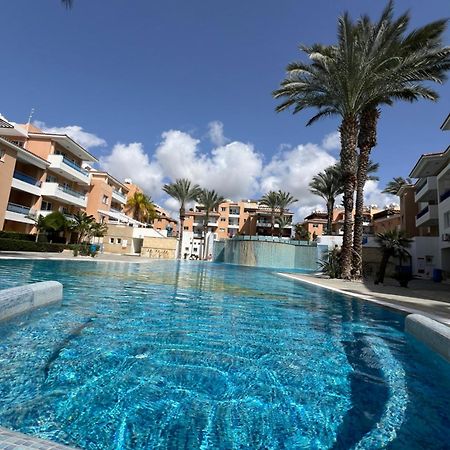 Iris Village Grand Apartment Pafos Dış mekan fotoğraf