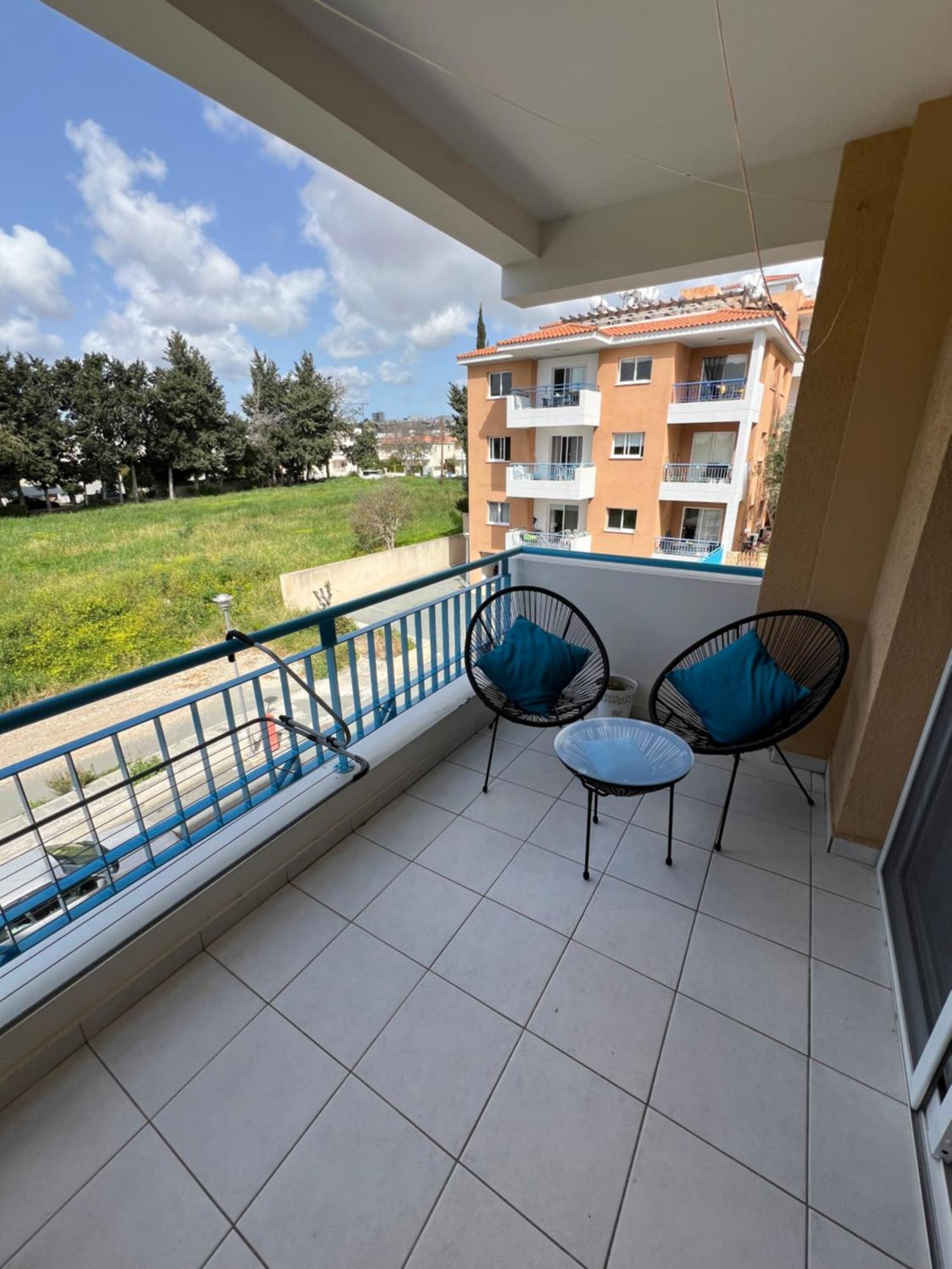 Iris Village Grand Apartment Pafos Dış mekan fotoğraf