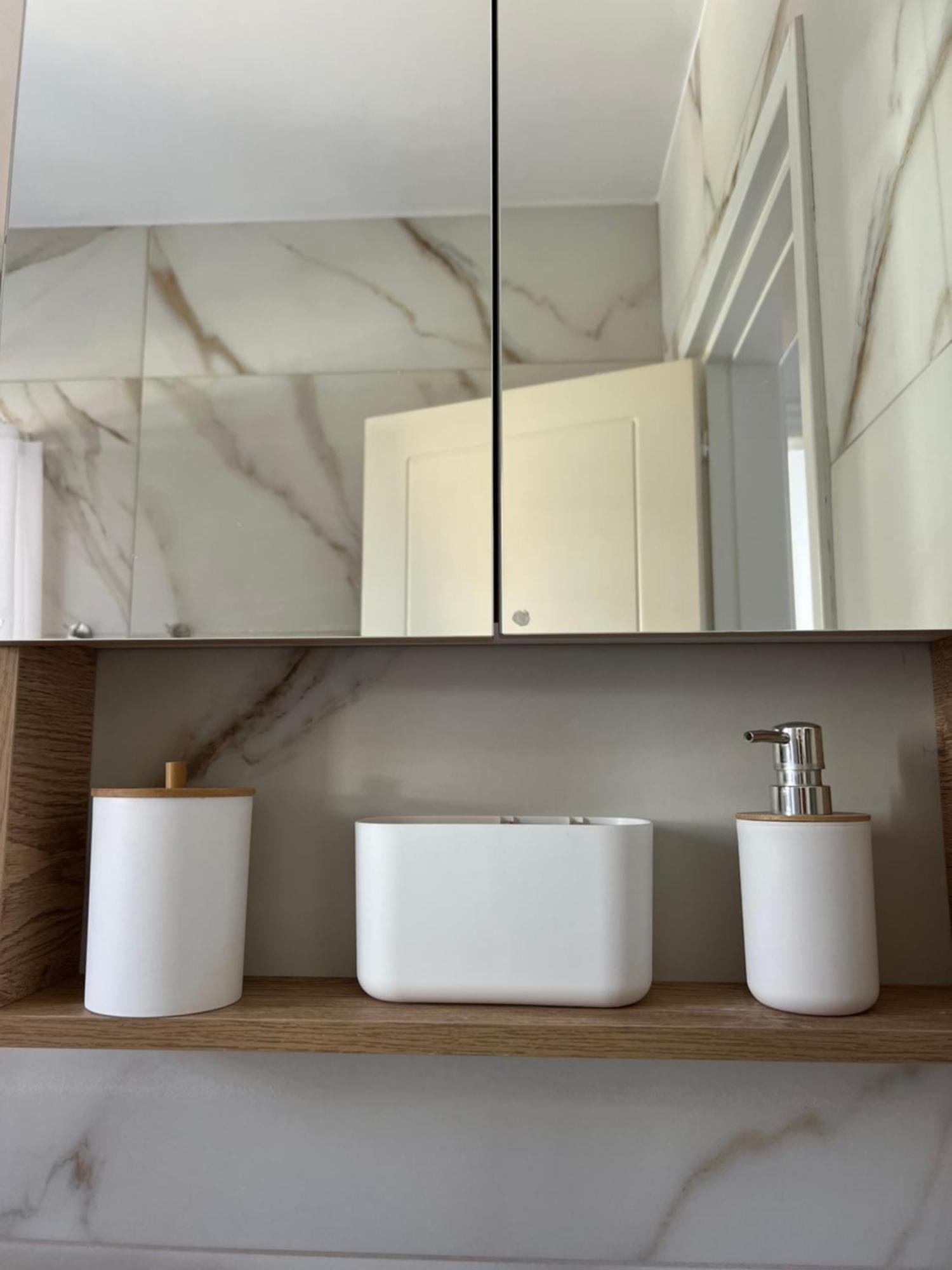 Iris Village Grand Apartment Pafos Dış mekan fotoğraf