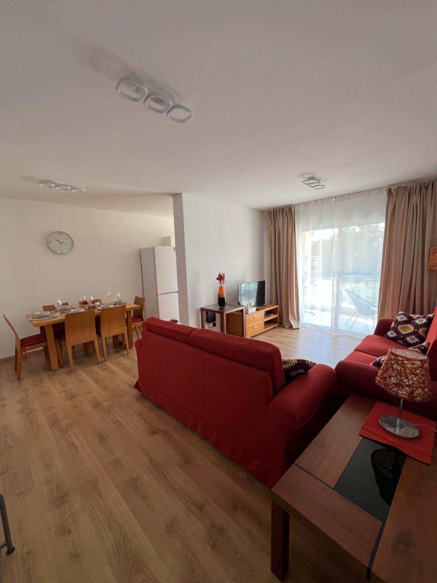 Iris Village Grand Apartment Pafos Dış mekan fotoğraf