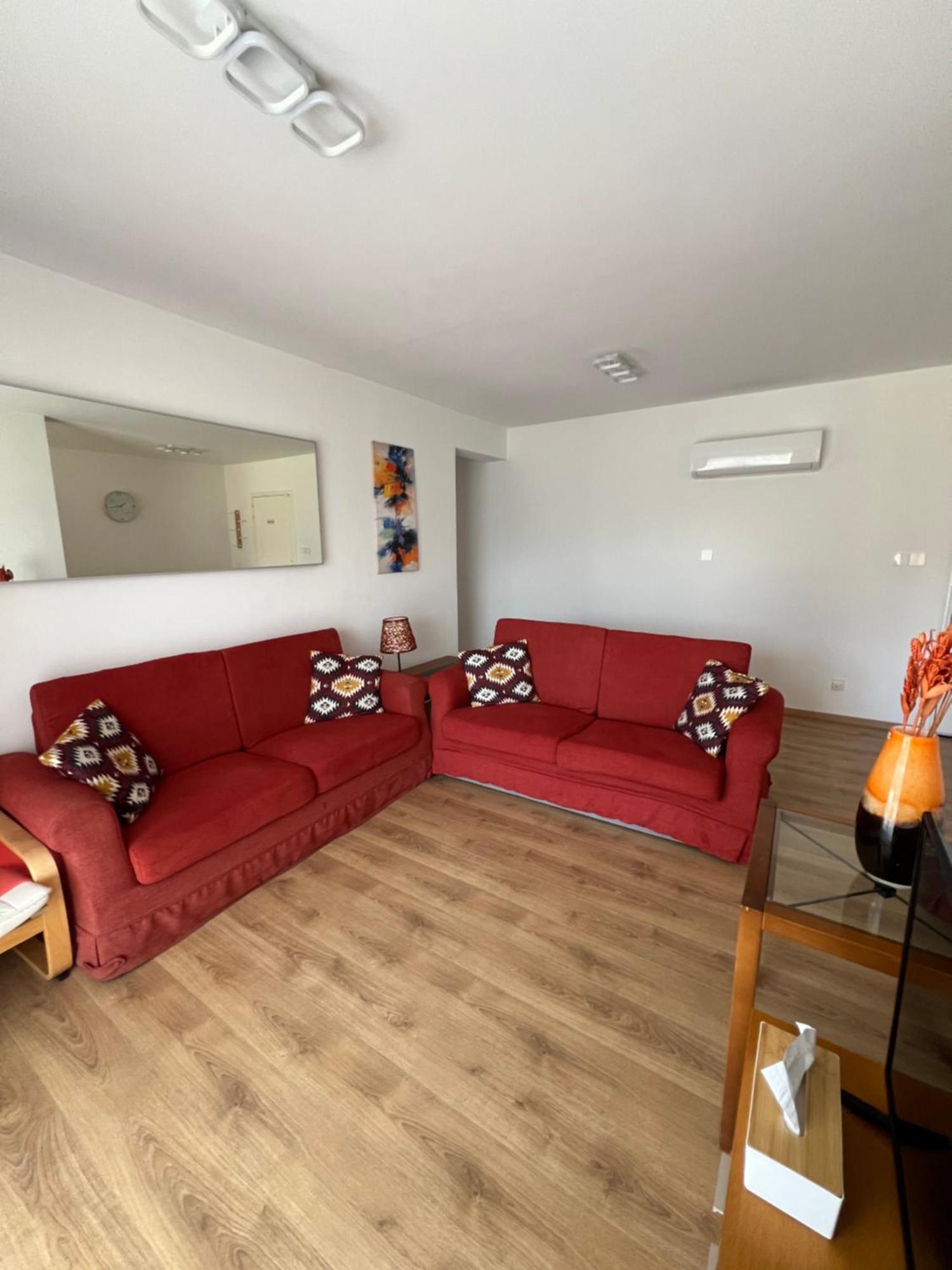 Iris Village Grand Apartment Pafos Dış mekan fotoğraf